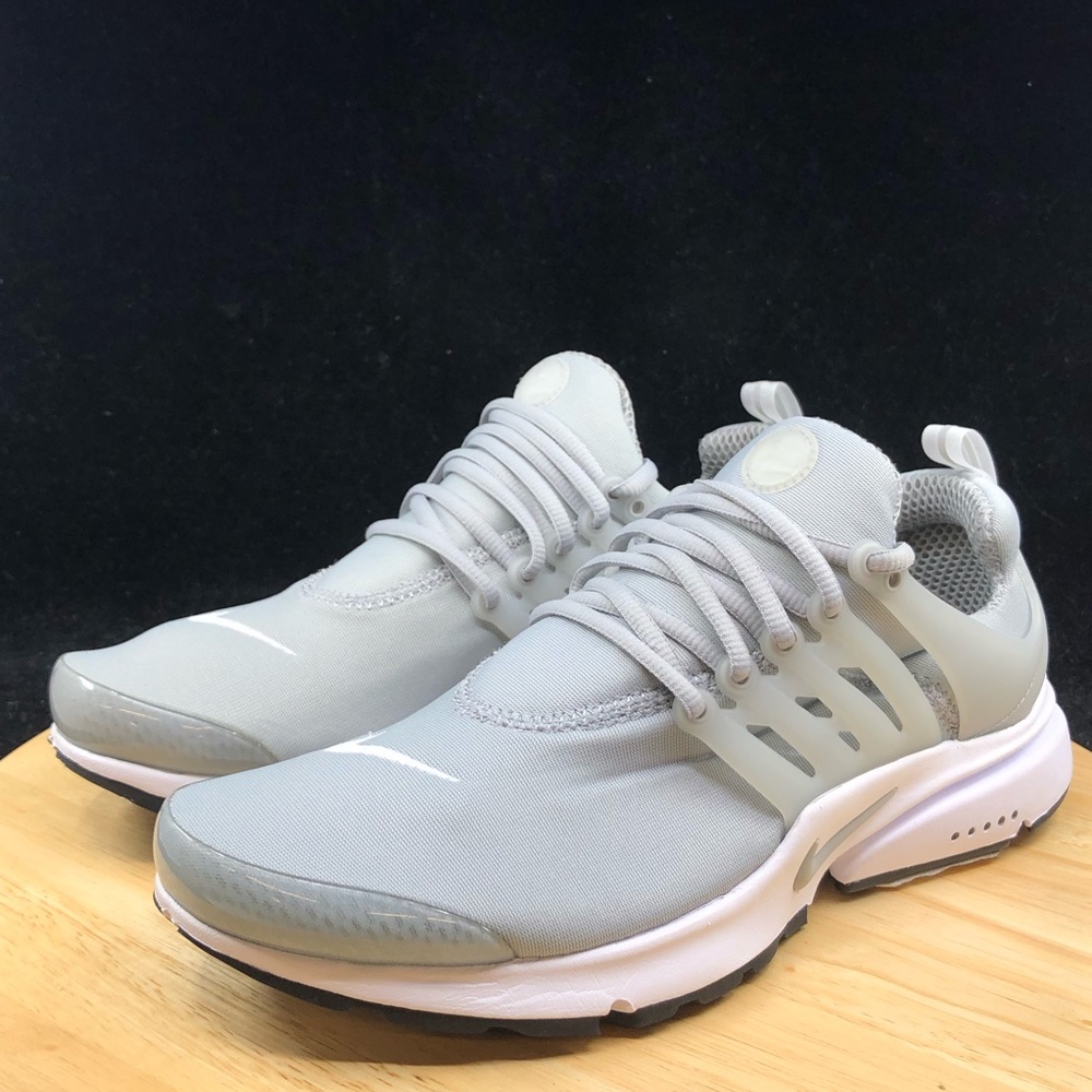 Nike Air Presto Light Smoke Grey White Black CT3550-002 Mens Size - Picture 2 of 9